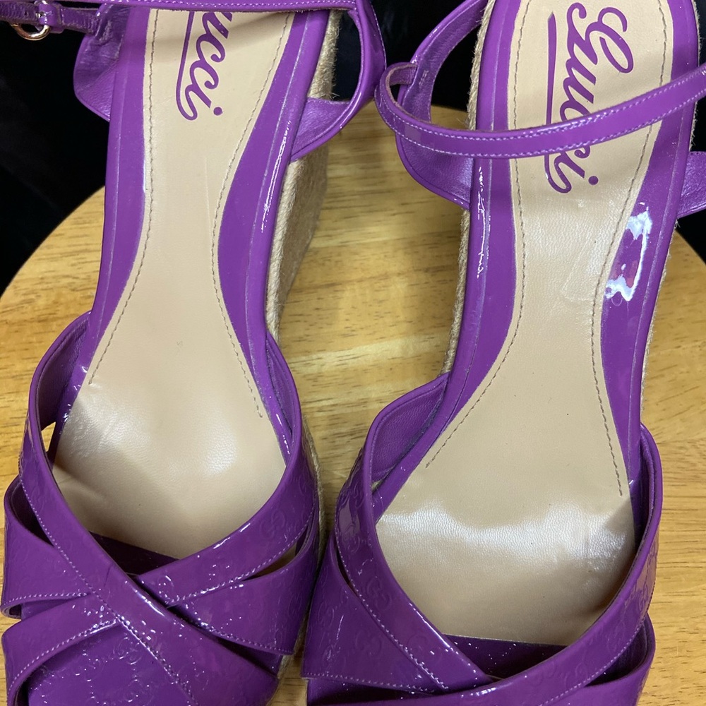 Gucci Penelope wedge sandals 10